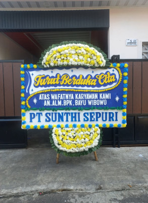 Papan Bunga Duka di Muara Sipongi